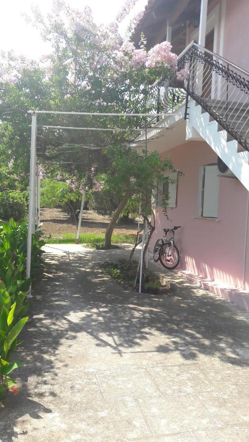 Jerry Apartments سفوروناتا المظهر الخارجي الصورة